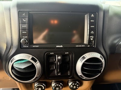 2013 Jeep Wrangler Unlimited Sahara