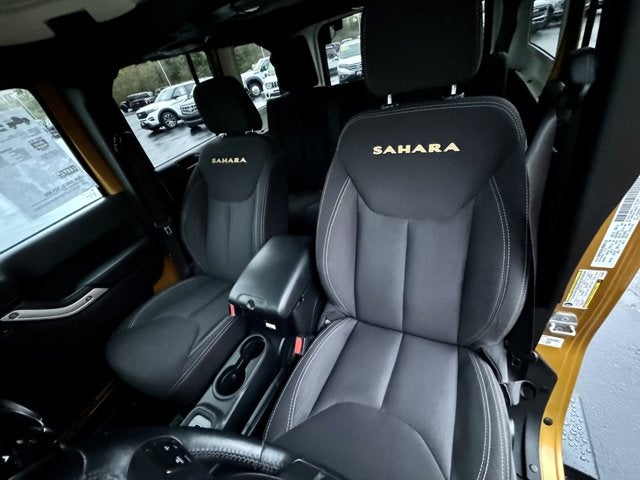 2014 Jeep Wrangler Unlimited Sahara 4WD