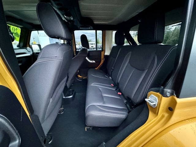 2014 Jeep Wrangler Unlimited Sahara 4WD