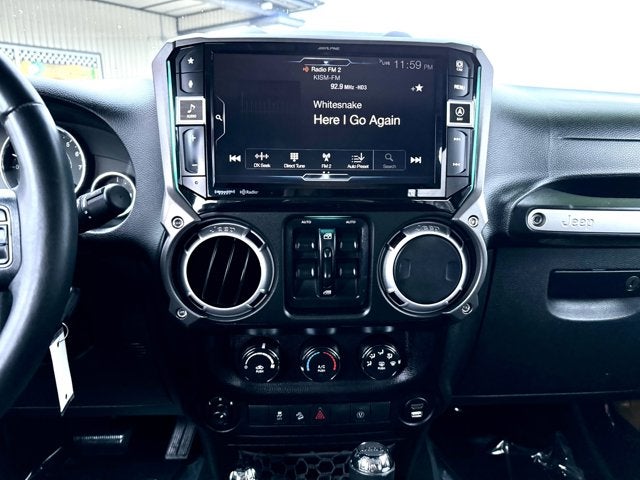 2014 Jeep Wrangler Unlimited Sahara 4WD