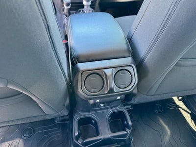 2019 Jeep Wrangler Unlimited Sahara 4WD