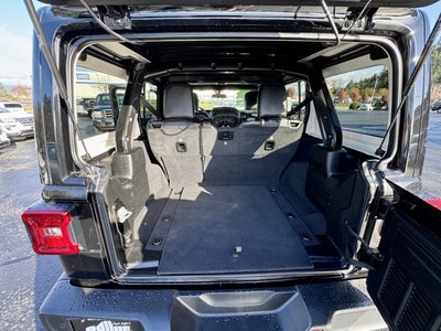 2021 Jeep Wrangler Unlimited Sahara 4WD