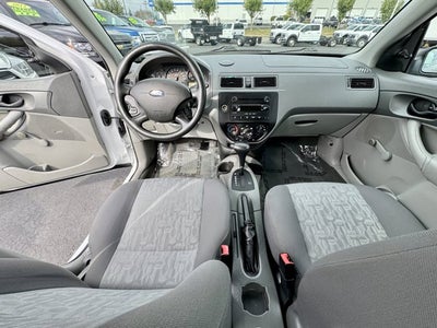 2005 Ford Focus S