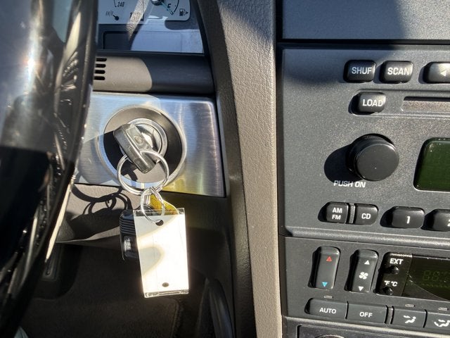 2002 Ford Thunderbird w/Hardtop Deluxe