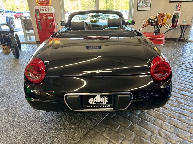 2002 Ford Thunderbird w/Hardtop Deluxe