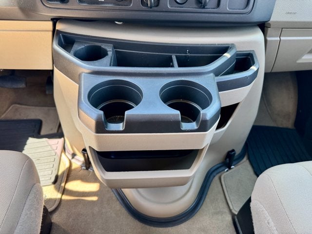 2013 Ford Econoline Wagon XLT 12 PASSENGER