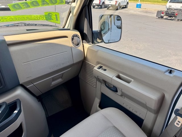 2013 Ford Econoline Wagon XLT 12 PASSENGER