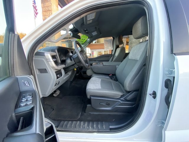2023 Ford F-450 DRW CREWCAB SUPERDUTY XLT 4WD 10FT CONTRACTOR