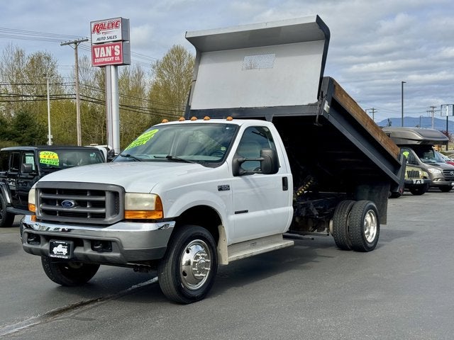 2000 Ford Super Duty F-550 XL Dump 11FT 2WD