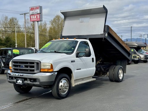 2000 Ford Super Duty F-550 XL Dump 11FT 2WD
