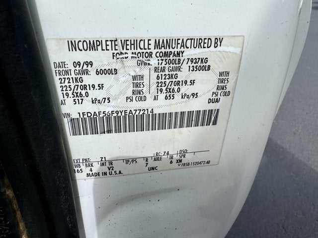 2000 Ford Super Duty F-550 XL Dump 11FT 2WD