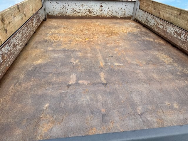 2000 Ford Super Duty F-550 XL Dump 11FT 2WD