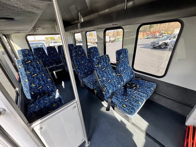 2013 Ford E350 Starcraft 12PASS Bus