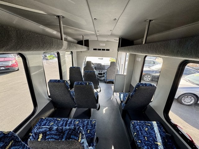 2013 Ford E350 Starcraft 12PASS Bus