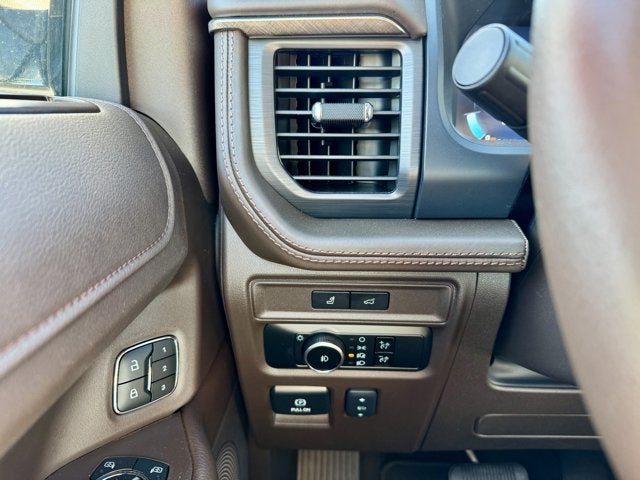 2024 Ford Expedition King Ranch 4WD