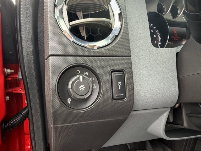 2011 Ford Super Duty F-250 SRW XLT 4WD