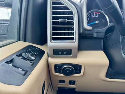 2017 Ford Super Duty F-250 SRW Lariat 4WD