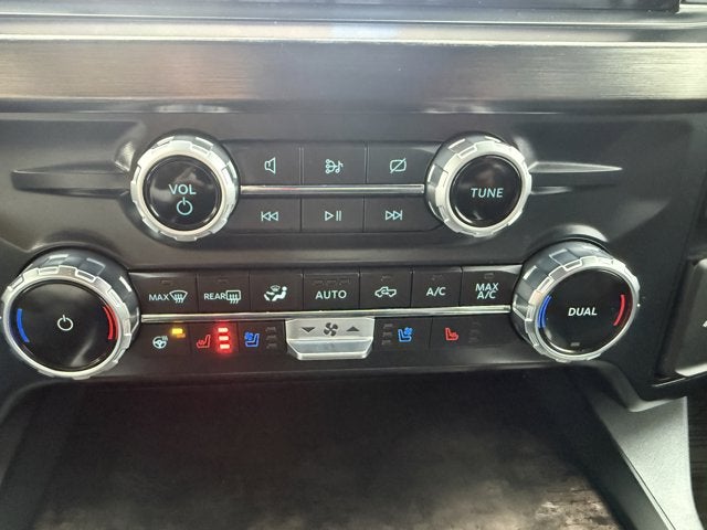 2023 Ford Super Duty F-350 DRW LARIAT