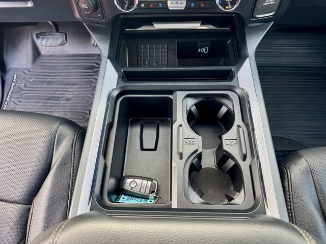 2023 Ford Super Duty F-350 DRW LARIAT