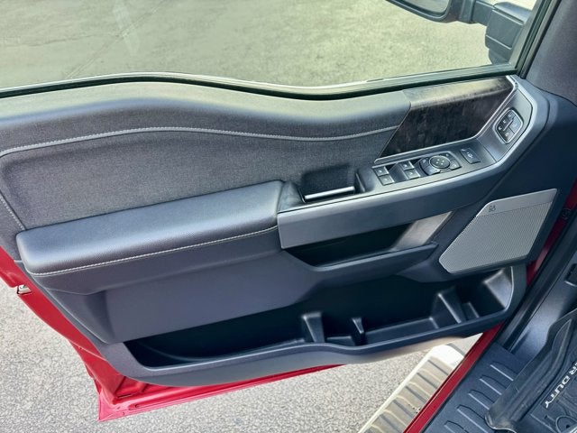 2023 Ford Super Duty F-350 DRW LARIAT