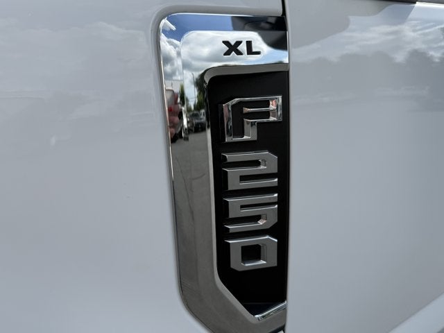 2022 Ford Super Duty F-250 SRW XL