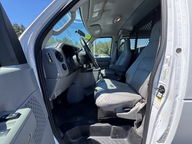2013 Ford Econoline Cargo Van Commercial