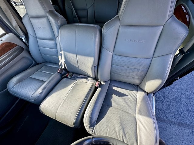 2002 Ford Super Duty F-350 SRW Lariat 4WD