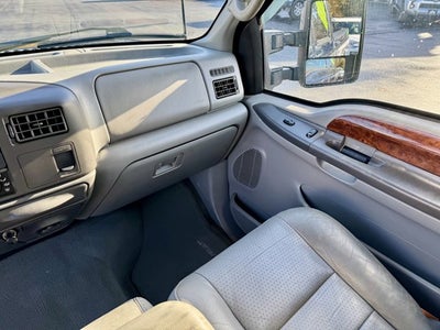 2002 Ford Super Duty F-350 SRW Lariat 4WD