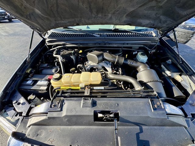 2002 Ford Super Duty F-350 SRW Lariat 4WD