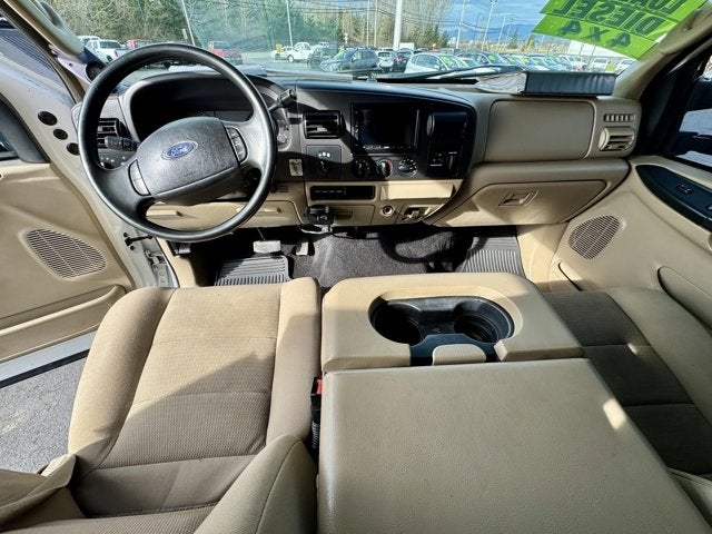 2005 Ford Super Duty F-250 XLT 4WD Camper PKG