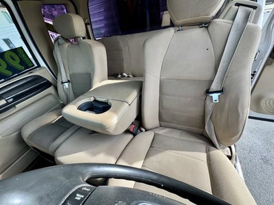 2005 Ford Super Duty F-250 XLT 4WD Camper PKG