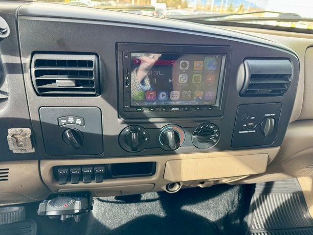 2005 Ford Super Duty F-250 XLT 4WD Camper PKG