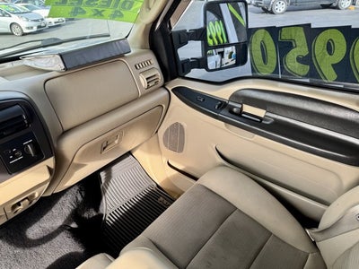 2005 Ford Super Duty F-250 XLT 4WD Camper PKG