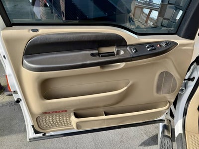 2005 Ford Super Duty F-250 XLT 4WD Camper PKG