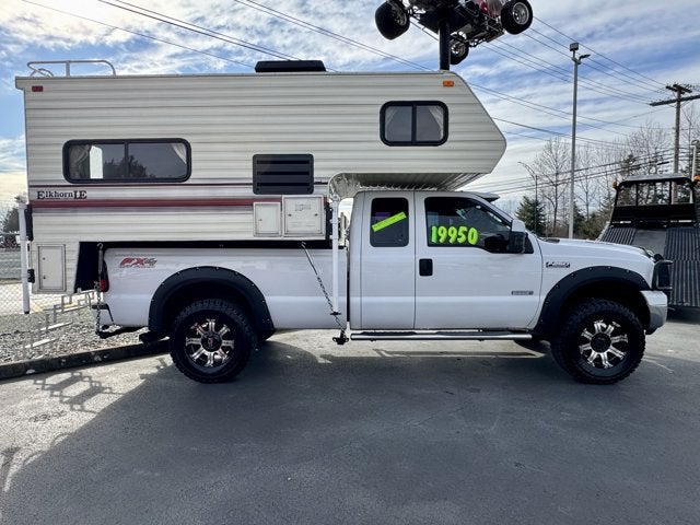 2005 Ford Super Duty F-250 XLT 4WD Camper PKG