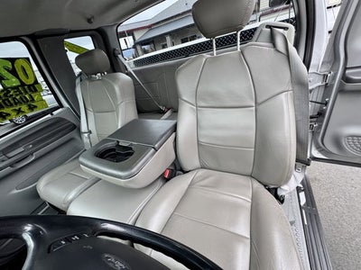 2002 Ford Super Duty F-350 SRW Lariat 4WD