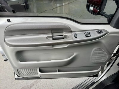 2002 Ford Super Duty F-350 SRW Lariat 4WD