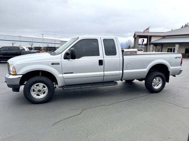 2002 Ford Super Duty F-350 SRW Lariat 4WD