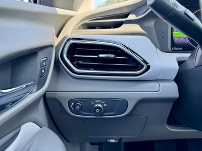 2022 Chevrolet Bolt EUV Premier