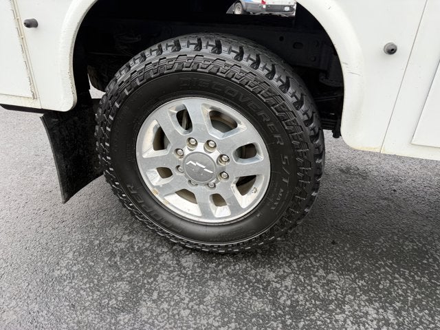 2011 Chevrolet Silverado 3500HD Utility 8ft 4WD