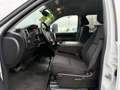 2011 Chevrolet Silverado 3500HD Utility 8ft 4WD