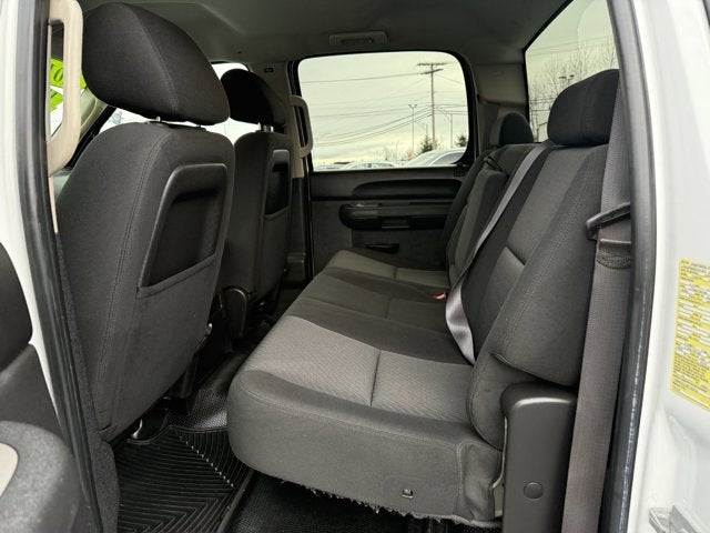 2011 Chevrolet Silverado 3500HD Utility 8ft 4WD