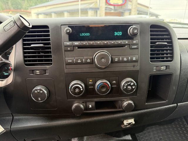 2011 Chevrolet Silverado 3500HD Utility 8ft 4WD