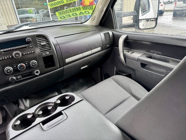 2011 Chevrolet Silverado 3500HD LT 4WD Utility