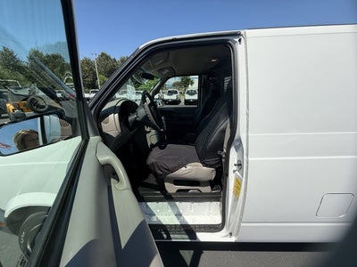 2002 Chevrolet Astro Cargo Van 111.2" WB RWD