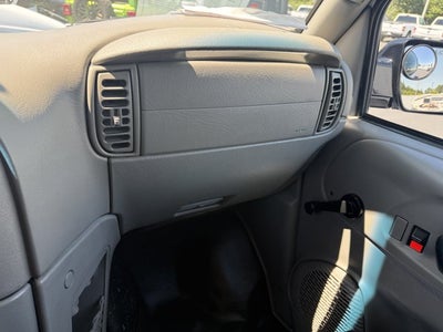 2002 Chevrolet Astro Cargo Van 111.2" WB RWD