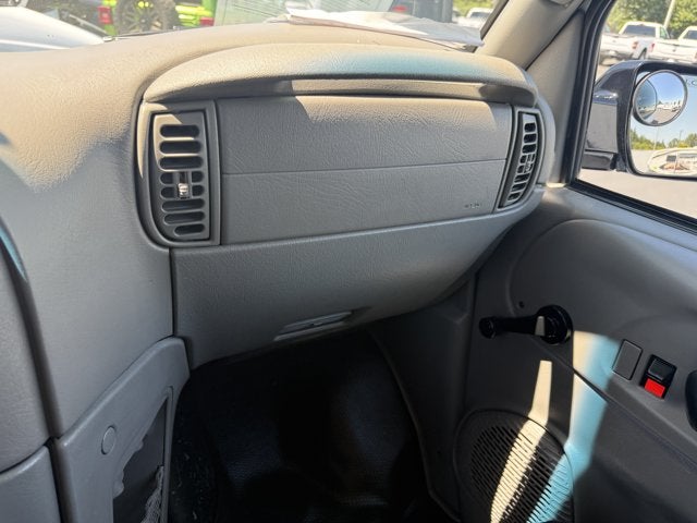 2002 Chevrolet Astro Cargo Van 111.2" WB RWD
