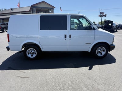 2002 Chevrolet Astro Cargo Van 111.2" WB RWD