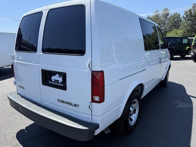 2002 Chevrolet Astro Cargo Van 111.2" WB RWD