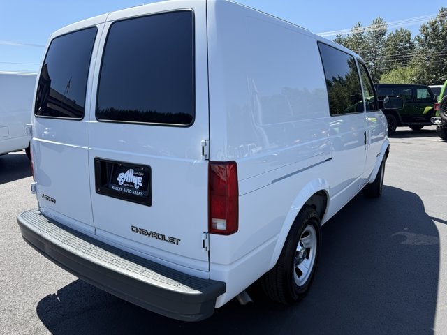 2002 Chevrolet Astro Cargo Van 111.2" WB RWD